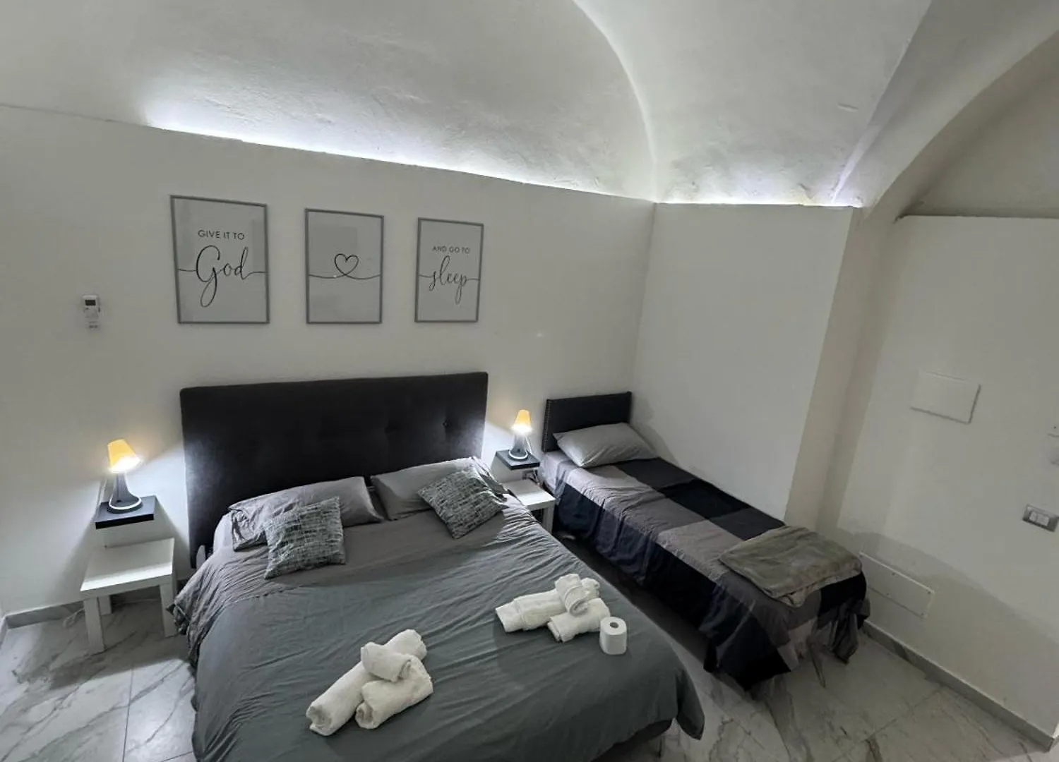 Carlant Apartment Catánia 0*,  Italië