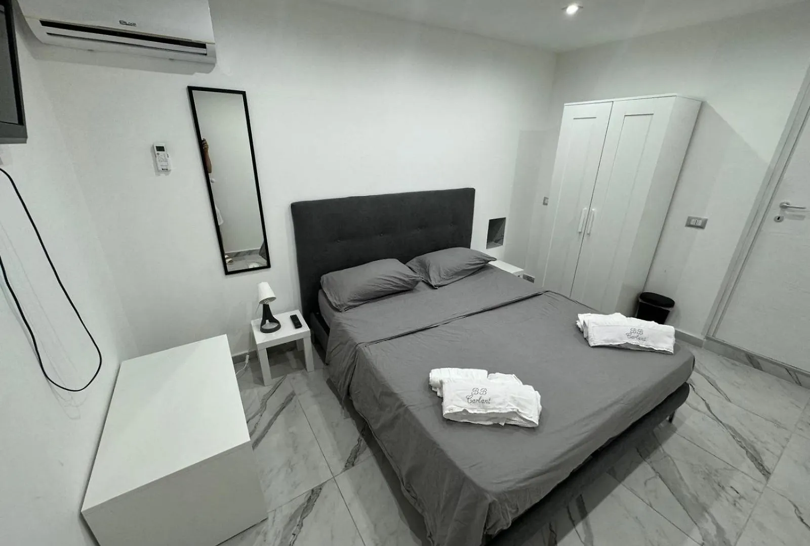 Carlant Apartment Catánia Vakantiehuis