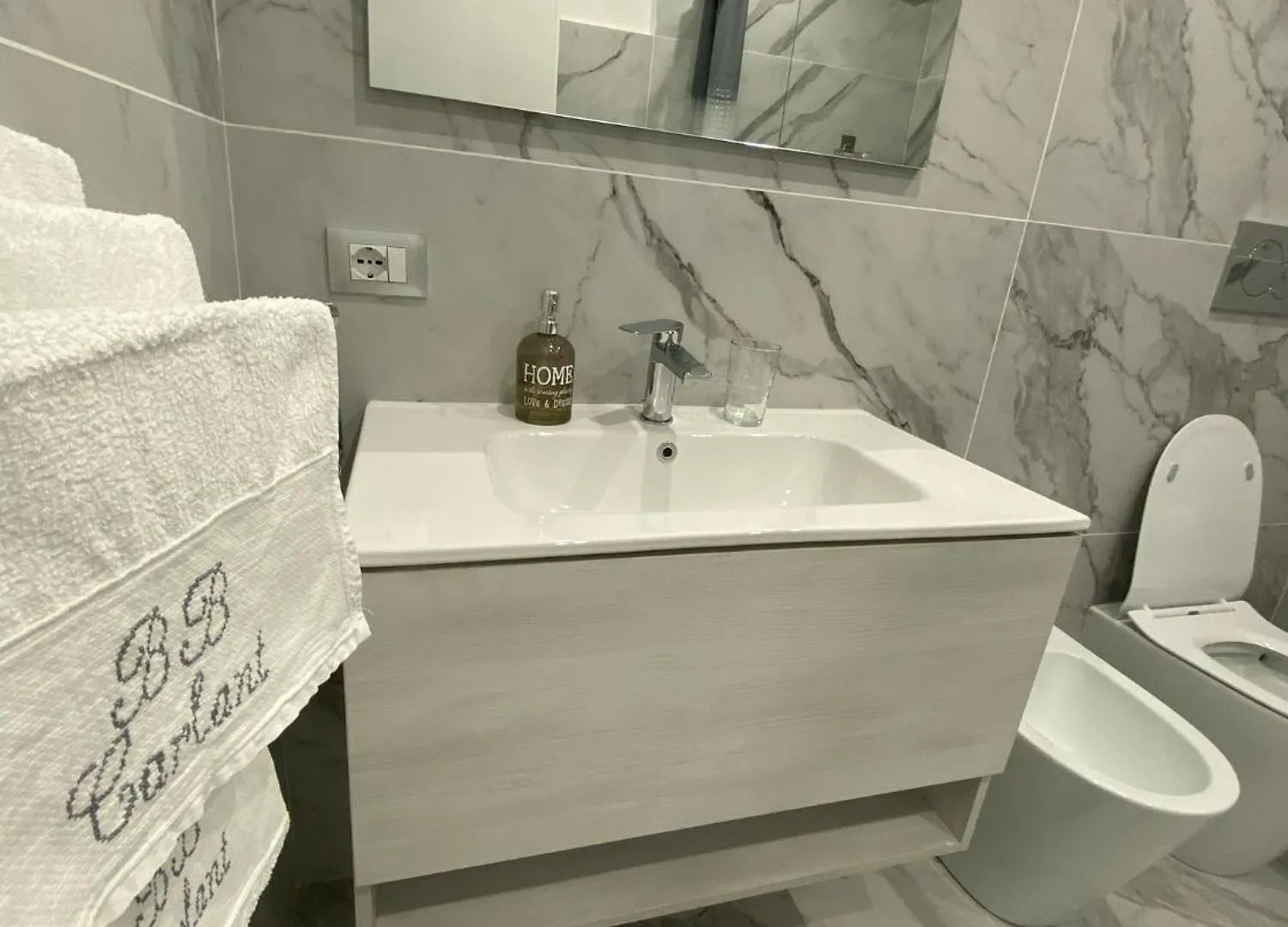 Vakantiehuis Carlant Apartment Catánia